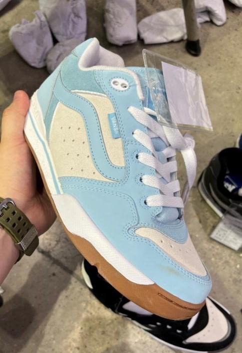 vans单鞋VN000MYEE4I 商品图0