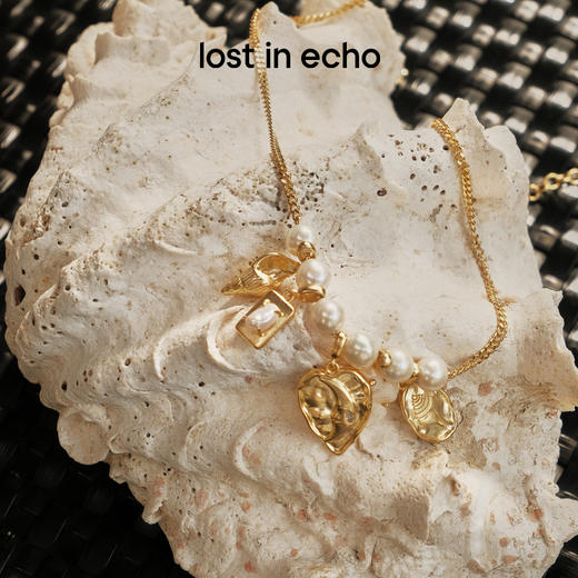 lost in echo2025春夏新款高级感度假风雕花珍珠贝壳金币吊坠项链 商品图0