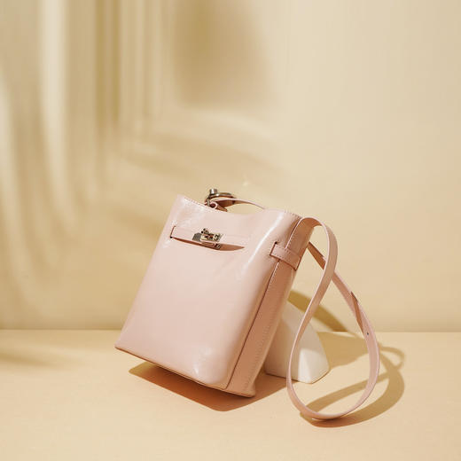 【预售3天】水桶包韩国小众大容量单肩包斜挎包休闲小包包F9737 商品图1