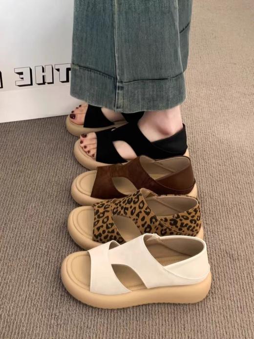 🔥很显腿细😍【  夏日厚底露趾两穿凉鞋】🌺 上脚显白舒适增高 💎 暴走一天完全不累脚🔥 商品图0