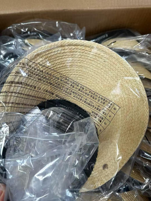 韩单正品 helen kaminski贵妇草帽，章若楠同款，今夏必选单品
简单好戴，颜值高，防晒指数50+ 商品图9