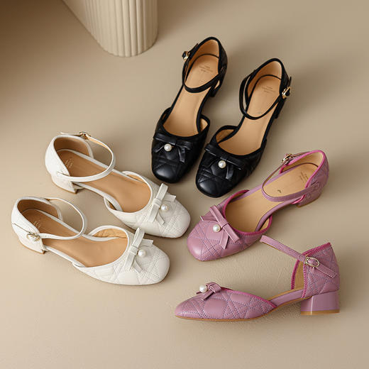 YLY&60642025夏季新款小众设计菱格温柔蝴蝶结中空凉鞋女夏季款粗跟包头鞋 商品图2