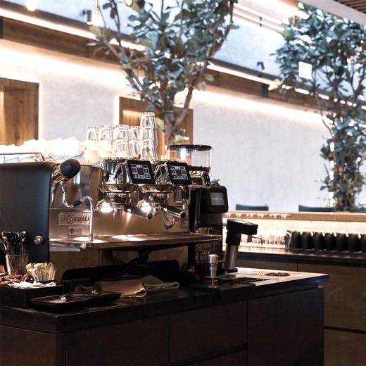 LaCimbali/金巴利 M200 意式半自动咖啡机 高效出杯量 商品图7