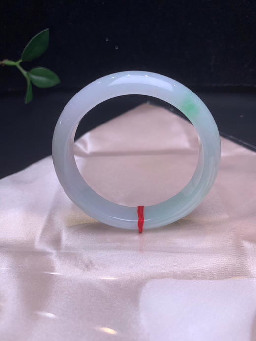 620018，54冰飘绿手镯，小清新，底子特别细腻，飘清新绿花 商品图3