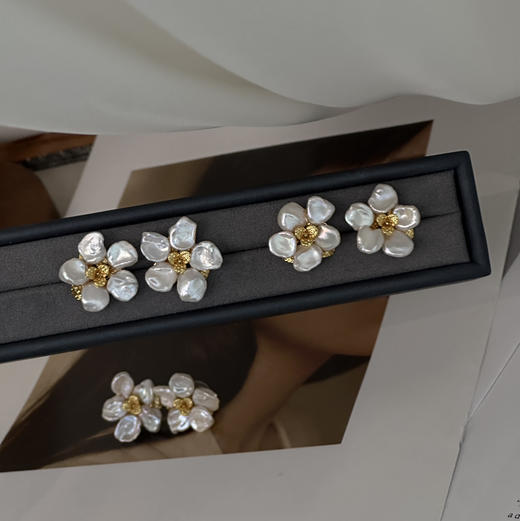 甄珠贝 花瓣造型耳环 纯手工制作 天然花瓣珍珠 合金配件+925银针 商品图4