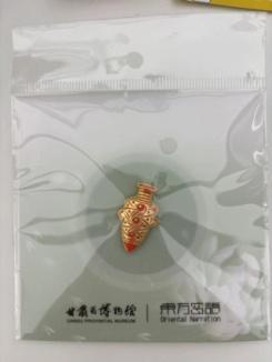 尖底彩陶徽章