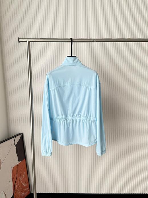 点此购买 lulu露露春夏季女士户外沙漏腰立领收腰防晒夹克 zc 319263 商品图8