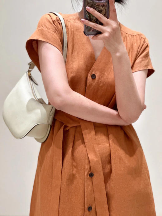 【高品质私服】【IC亚麻平纹V领长款连衣裙】裙型大气利落，巧妙修饰身材G1379-CC【无标出货 介意慎拍】 商品图5