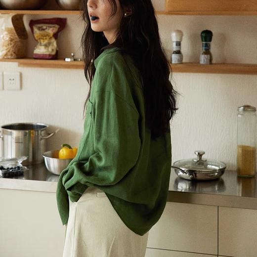伊泺杉苎麻松绿色衬衫，今年流行「松绿色」衬衫，太太太治愈了【预售 3-7天内发出】 商品图3