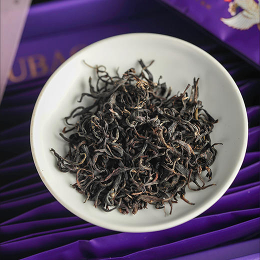 六堡茶生茶2024年紫芽 30g 苍梧之紫（5g*6包） 商品图3