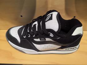 vans单鞋VN000MYEBZW