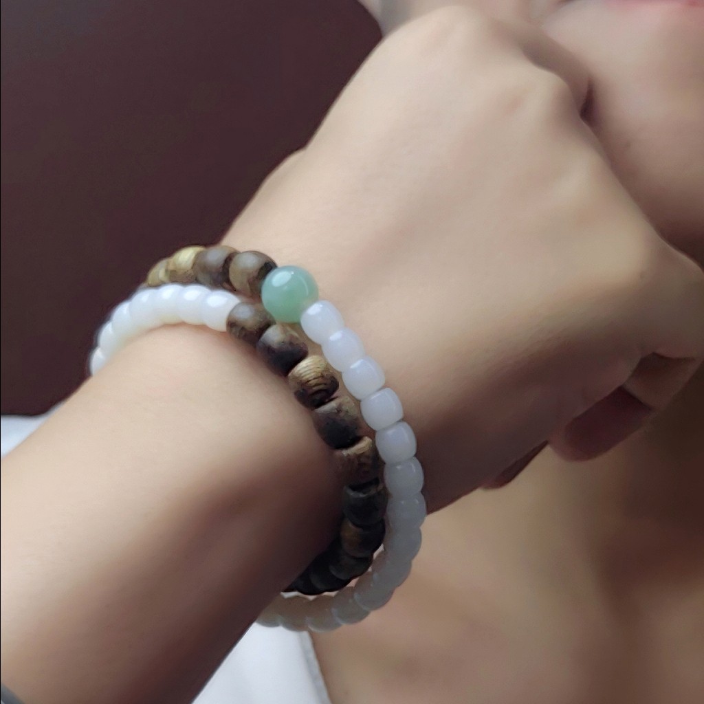 “清雅”和田白玉配翡翠珠子沉香手串