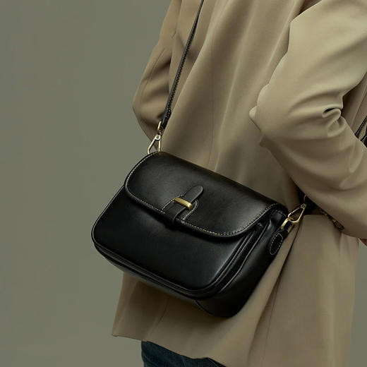 【预售3天】2025年新款时尚高级感小方包单肩小包休闲女士斜挎包9284-D 商品图2