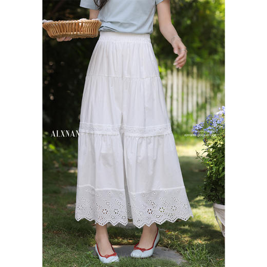 鹿向南「青春香氛」气质法式褶皱 蓝色T恤&米白色镂空半身裙宽松A字长裙女 商品图3