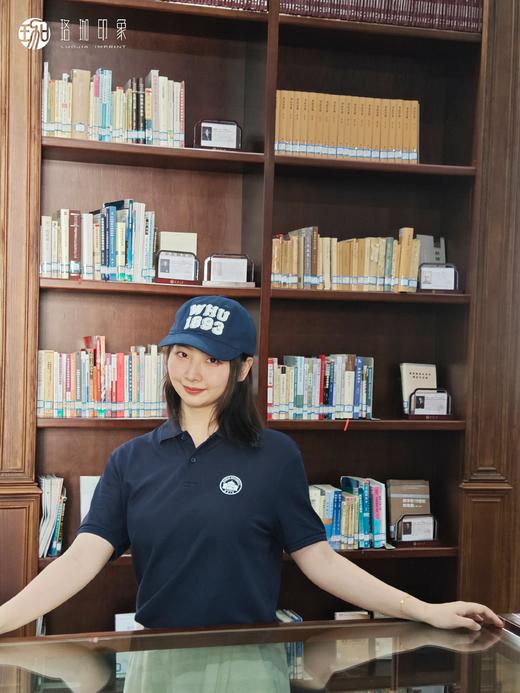 武大校徽POLO衫短袖 商品图3