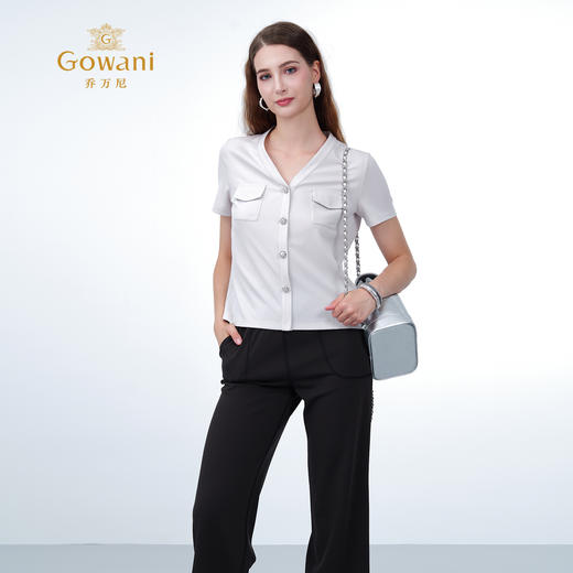 乔万尼2025新品小香风设计法式风短袖V领衬衫ED2C512 商品图3