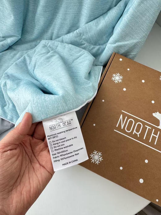 正品北极熊夏日凉被，亚马逊售价1199！无论是沙发上，床上都好用
180💰1.5✖️2米规格❗️
199💰2米✖️2.3米规格❗️ 商品图9