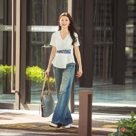 【林栖设计小店】【林栖推荐】2025春夏新品白色三蓝绣花短袖衬衣T恤女设计感小众N1952510 商品图3