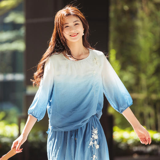 【林栖设计小店】2025春季新品婴儿棉衬衣绣花显瘦时尚气质上衣F1952434 商品图1