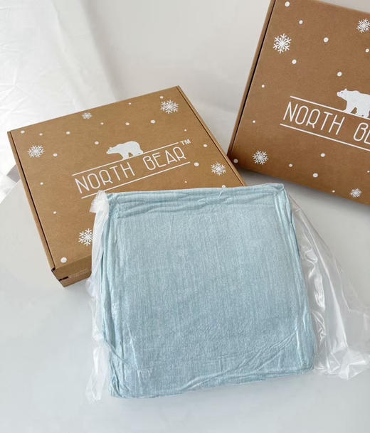 正品北极熊夏日凉被，亚马逊售价1199！无论是沙发上，床上都好用
180💰1.5✖️2米规格❗️
199💰2米✖️2.3米规格❗️ 商品图3