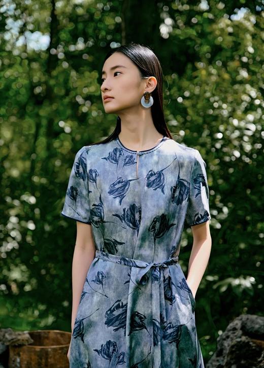 米梭AMORE MISSO女装圆领印花连衣裙6211LB161 商品图0