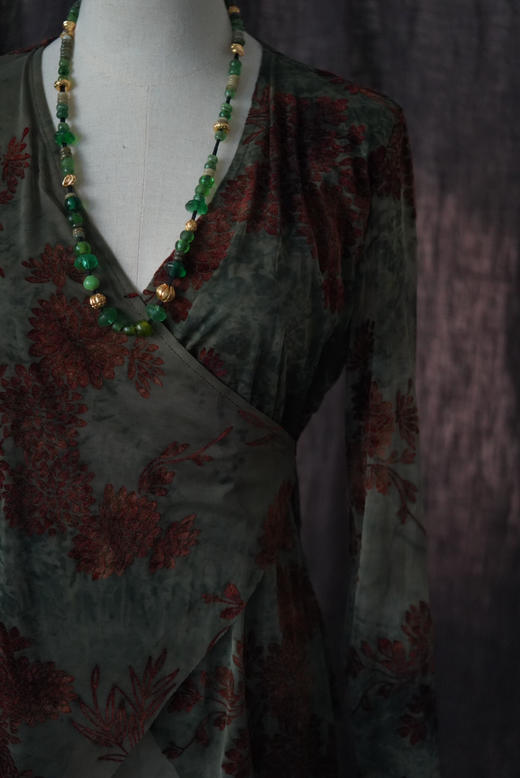 绿琉璃翡翠环长项链 商品图1