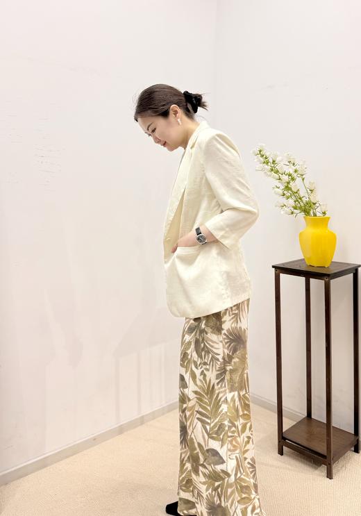 黑白净版极简西服 商品图2