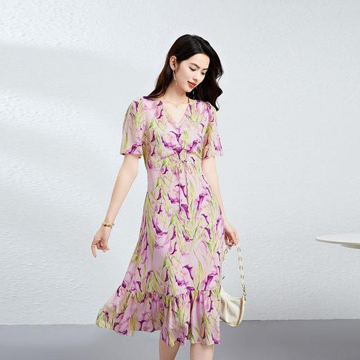 「高货kbnq」全新升级【铂金会员487/天猫659/差价172】(12020)洛诗琳法式真丝印花连衣裙2025夏季V领高腰系带显瘦裙子kbnq12020 商品图3