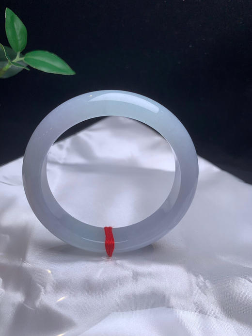 620026，55.5冰晴底手镯、特别清爽，有一大截种水更好， 局部略带淡紫 商品图3