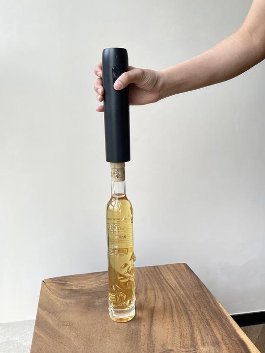 🌈【红酒爱好者必备🍷全自动充电式红酒开瓶器】‫爱酒人士实名种草🔥 (⁥只卖优质正品，‪不与劣质比质量）⁮  🔥聚会必备🎉🎉🎉开瓶神器，轻松开瓶神器  一秒搞定🤯！ 商品图3