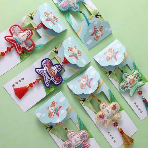纸鸢风筝刺绣香囊（颜色随机） 商品图1
