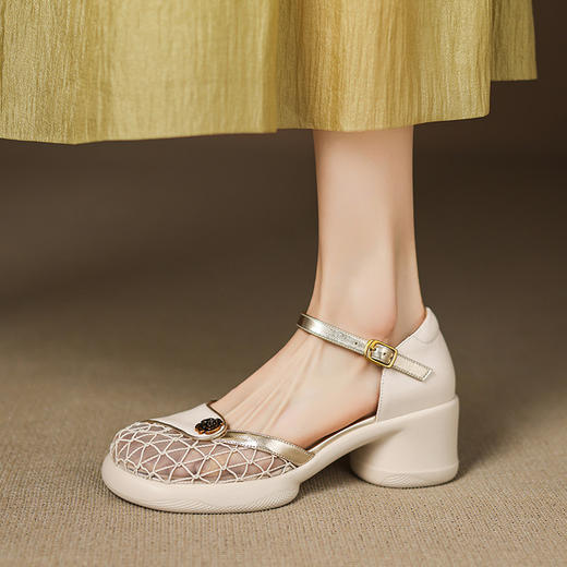 【预售5天】轻软舒适！仙女风透气网纱粗跟包头凉鞋女新款真皮百搭厚底高跟鞋ZYY&A1228 商品图0