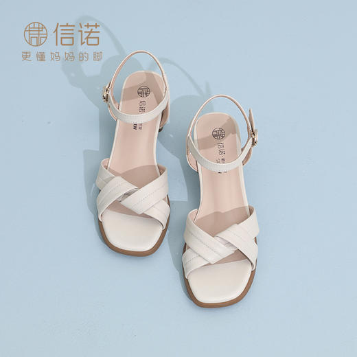 粗跟妈妈凉鞋2025新款夏季外穿中跟软底舒适中老年一字带通勤女鞋5L179-8 商品图3