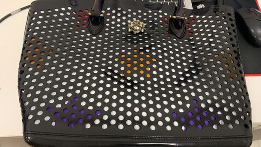 G1AB5034E2A01F  BLOCCO 5 意大利进口镶钻女款手提斜挎包 尺寸：约40*30*10cm 商品图4