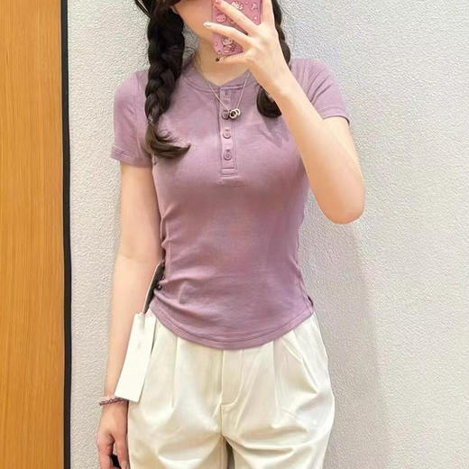 原单正品 lulu纽扣亨利衫短袖，Hold Tight亨利衫短袖版
颜色：黑色/白色/薰衣草紫/翡翠灰
尺码：4/6/8码 商品图11