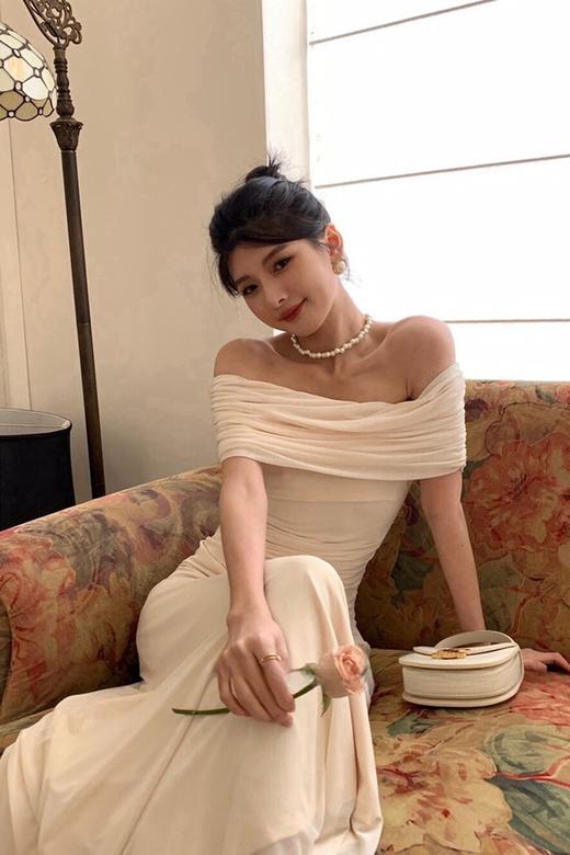 ELLA JADE 米色气质优雅一字肩连衣裙 20219 商品图2