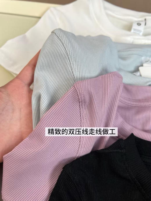 原单正品 lulu纽扣亨利衫短袖，Hold Tight亨利衫短袖版
颜色：黑色/白色/薰衣草紫/翡翠灰
尺码：4/6/8码 商品图3