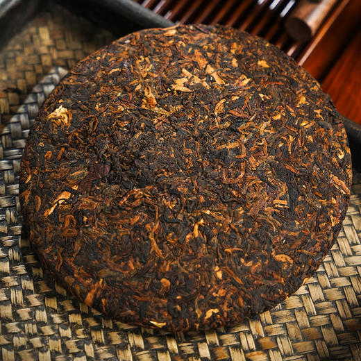 【品牌骨灰级老玩家必入茶】【开创行业先河绝品】【张老师亲自操刀打造顶流手作，行业第一款康养茶标杆】【顶尖原料】11年陈老茶，14年老班章顶级古树熟茶+14年新会核心顶级陈皮，14年化州核心顶级橘红 商品图1