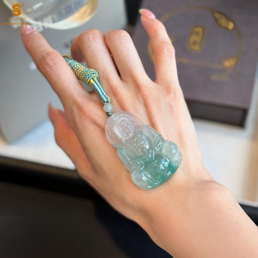 【香港周六福黄金钻石首饰】A级冰绿非洲翠首饰 商品图9