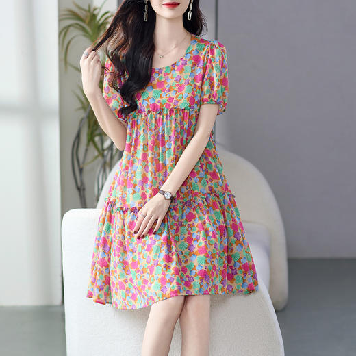 WWM-69518 真丝连衣裙女100％桑蚕丝女装高级感遮肚子韩版红色碎花裙 商品图0