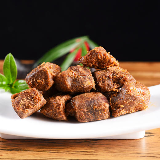 贵州安顺镇宁县牛来香鲜辣牛肉122g/袋 商品图1