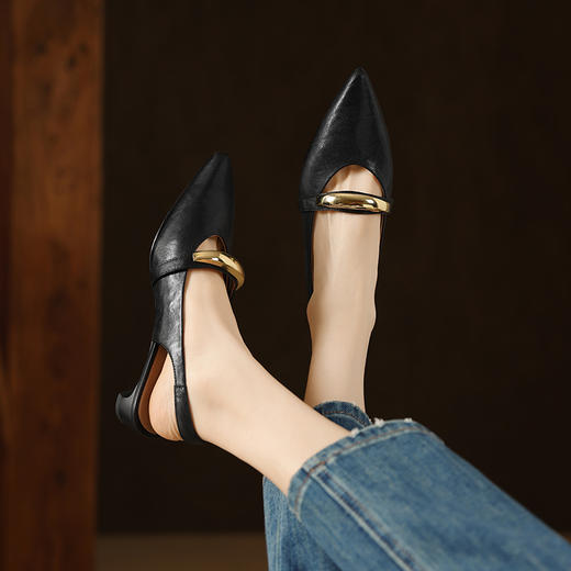 【预售5天】法式包头凉鞋女新款夏真皮尖头浅口后绊带低跟气质女鞋LG&627-1226 商品图3