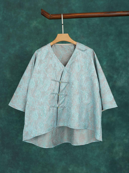 C251682上衣 商品图1