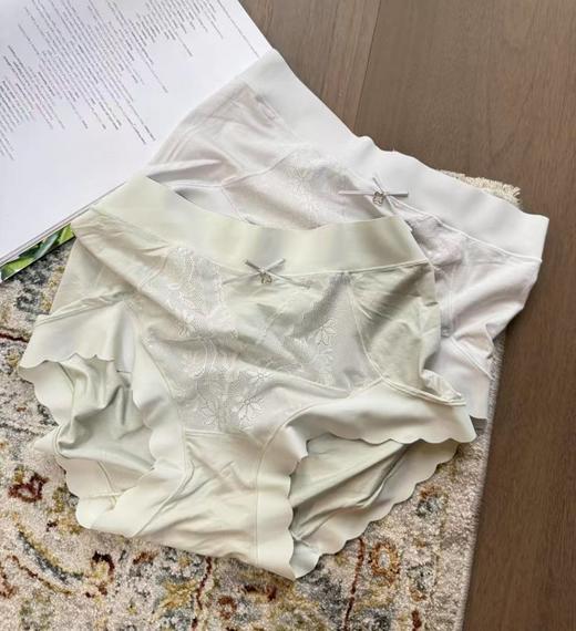 MH竹纤维女士轻奢桑蚕丝底裆内裤36009 商品图0