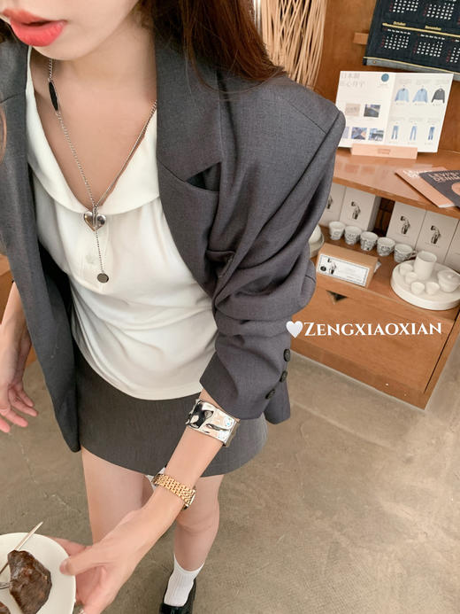 <曾小咸推荐>2色翻领修身短袖T恤 商品图6