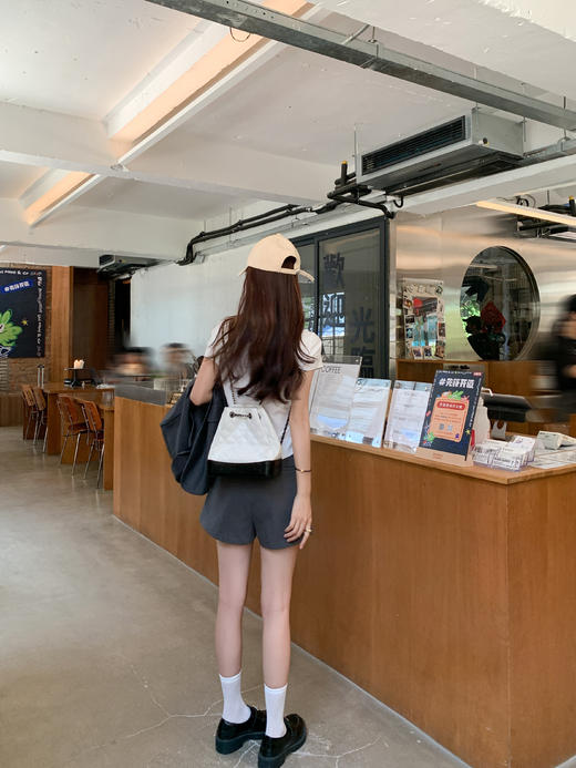 <曾小咸推荐>2色翻领修身短袖T恤 商品图7