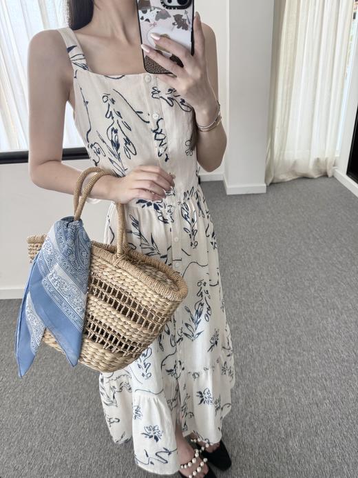 巴黎漫步｜沐光蓝卉 法式印花方领吊带连衣裙 天丝&苎麻混纺面料 米杏色 商品图3