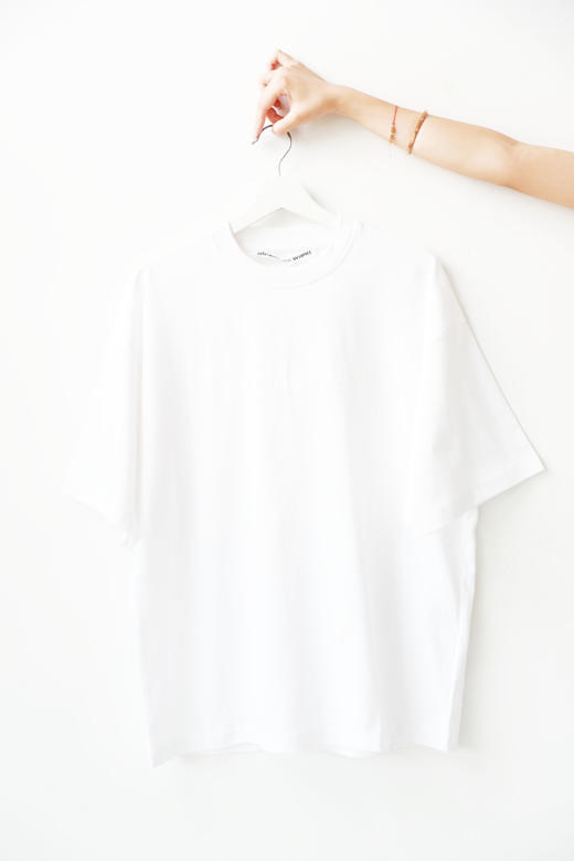 加大款徽标tee，胸口字母设计。宽松全棉中性圆领短袖t恤C052368 商品图4