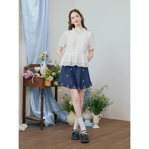 两三事 云纱捕风 2025夏季新款甜美绣花荷叶边拼接泡泡袖衬衫女 商品图1