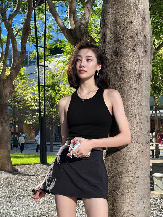 官网299！免穿文胸百搭运动休闲固定杯女士打底背心可外穿修身带胸垫美背小吊带内衣 商品图7